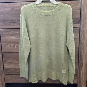 Very thin Sweater